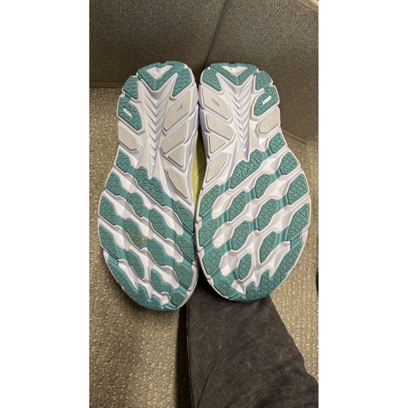 Hoka One One Clifton 8 Womens 9B Yellow Running Shoes EUC - Picture 6 of 7